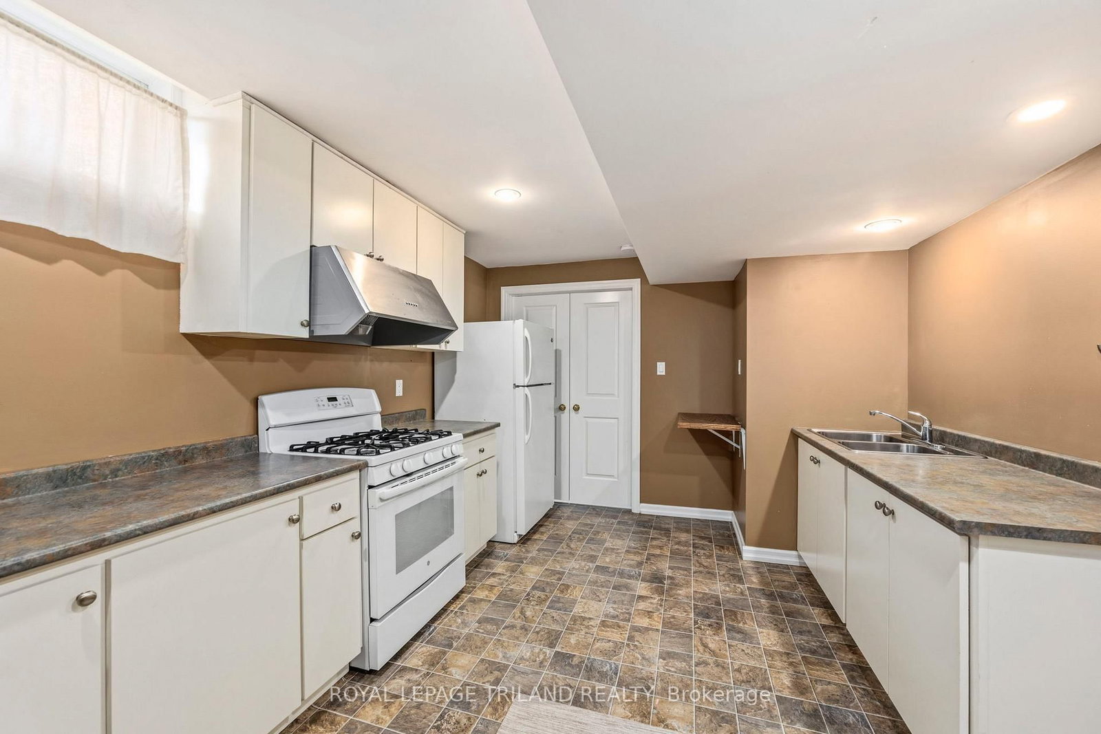 56 Glenridge Crescent • London North, ON photo 39