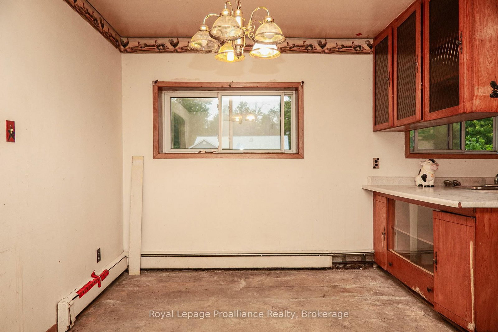 309 Gardenville Road • Prince Edward County, ON photo 12