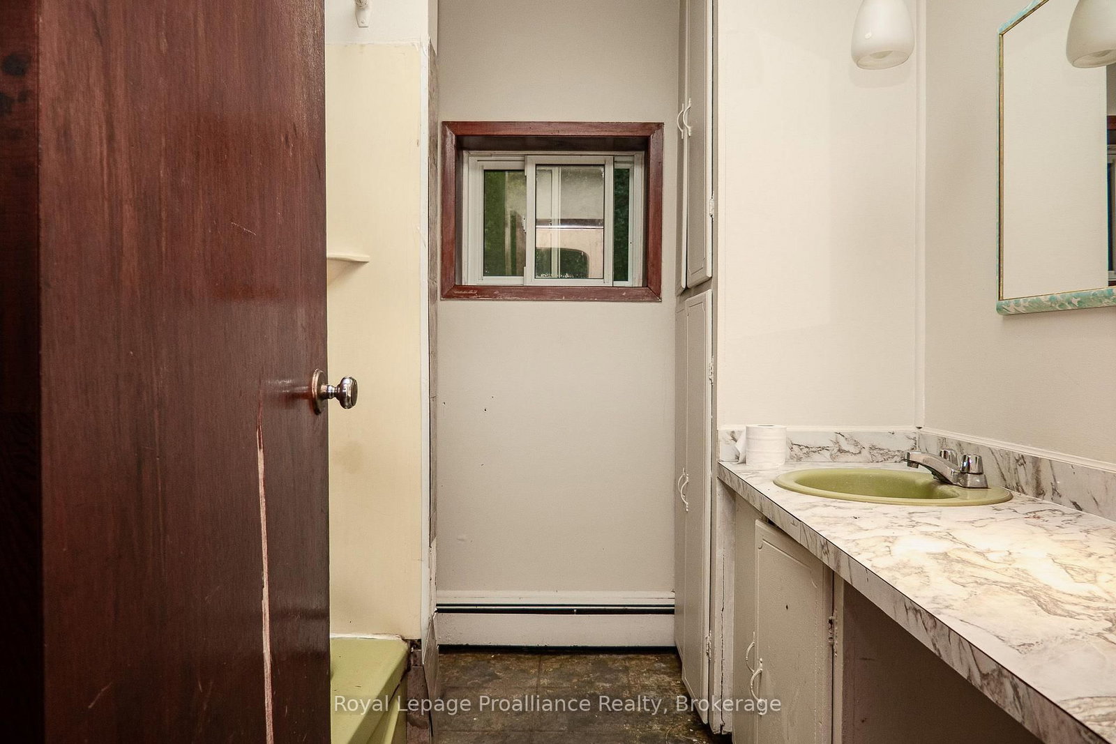309 Gardenville Road • Prince Edward County, ON photo 18