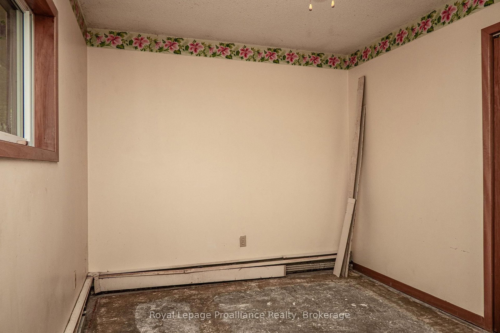 309 Gardenville Road • Prince Edward County, ON photo 27