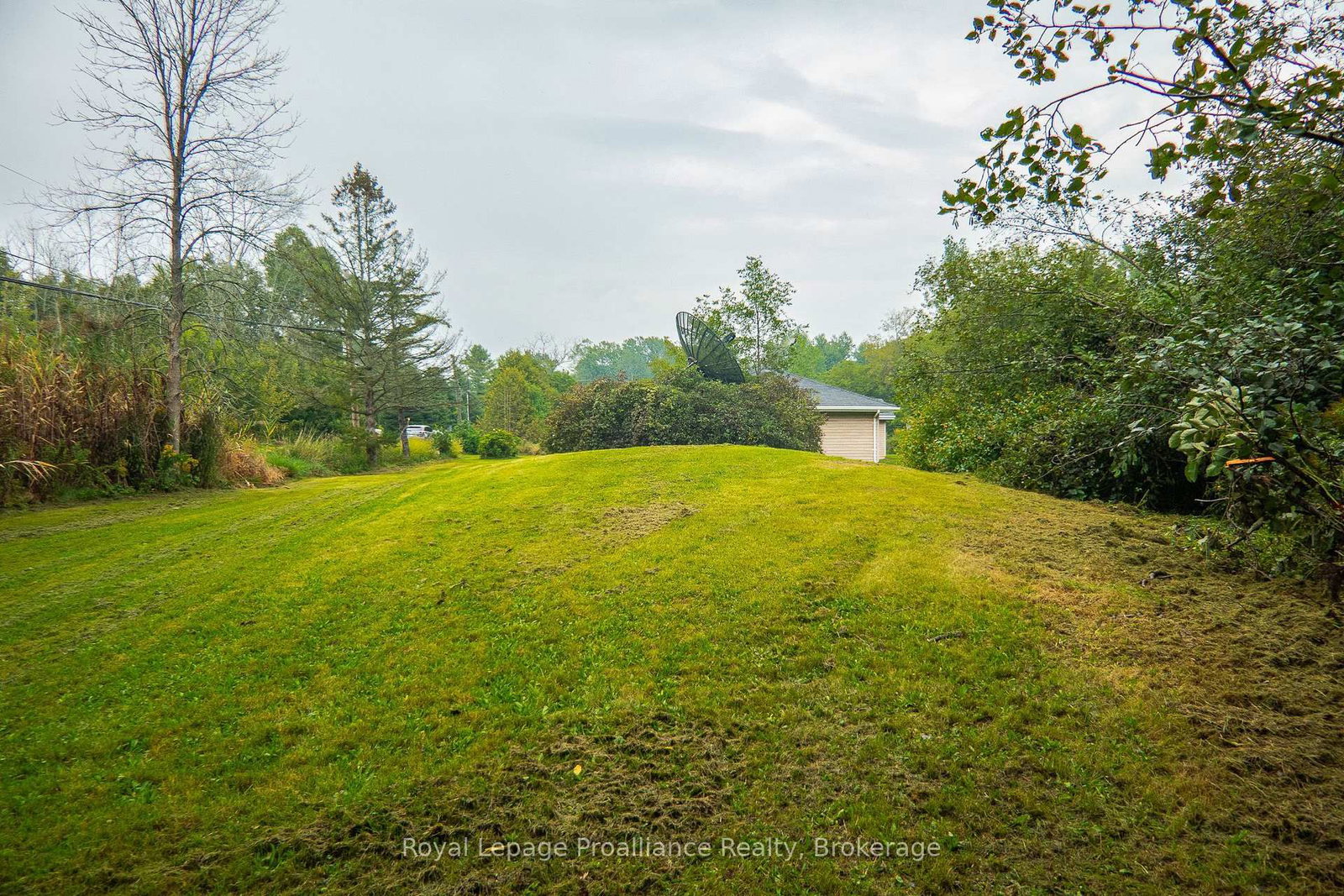 309 Gardenville Road • Prince Edward County, ON photo 41