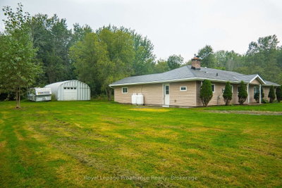 309 Gardenville Road • Prince Edward County, ON photo 5