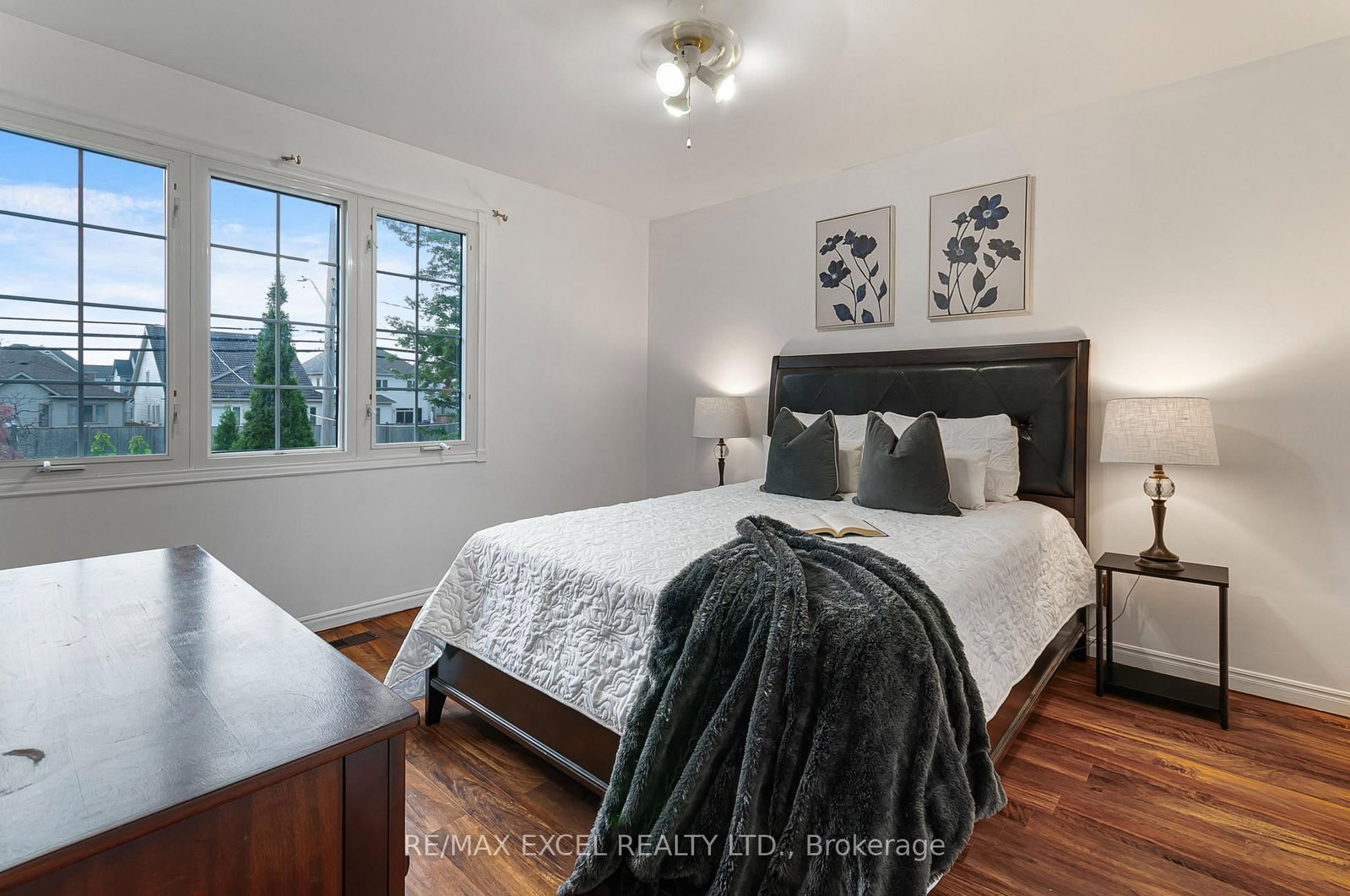 218 Angeline Street N • Kawartha Lakes, ON photo 15