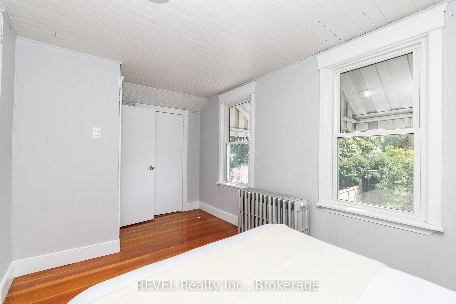 14 Battle Street • Thorold, ON photo 33