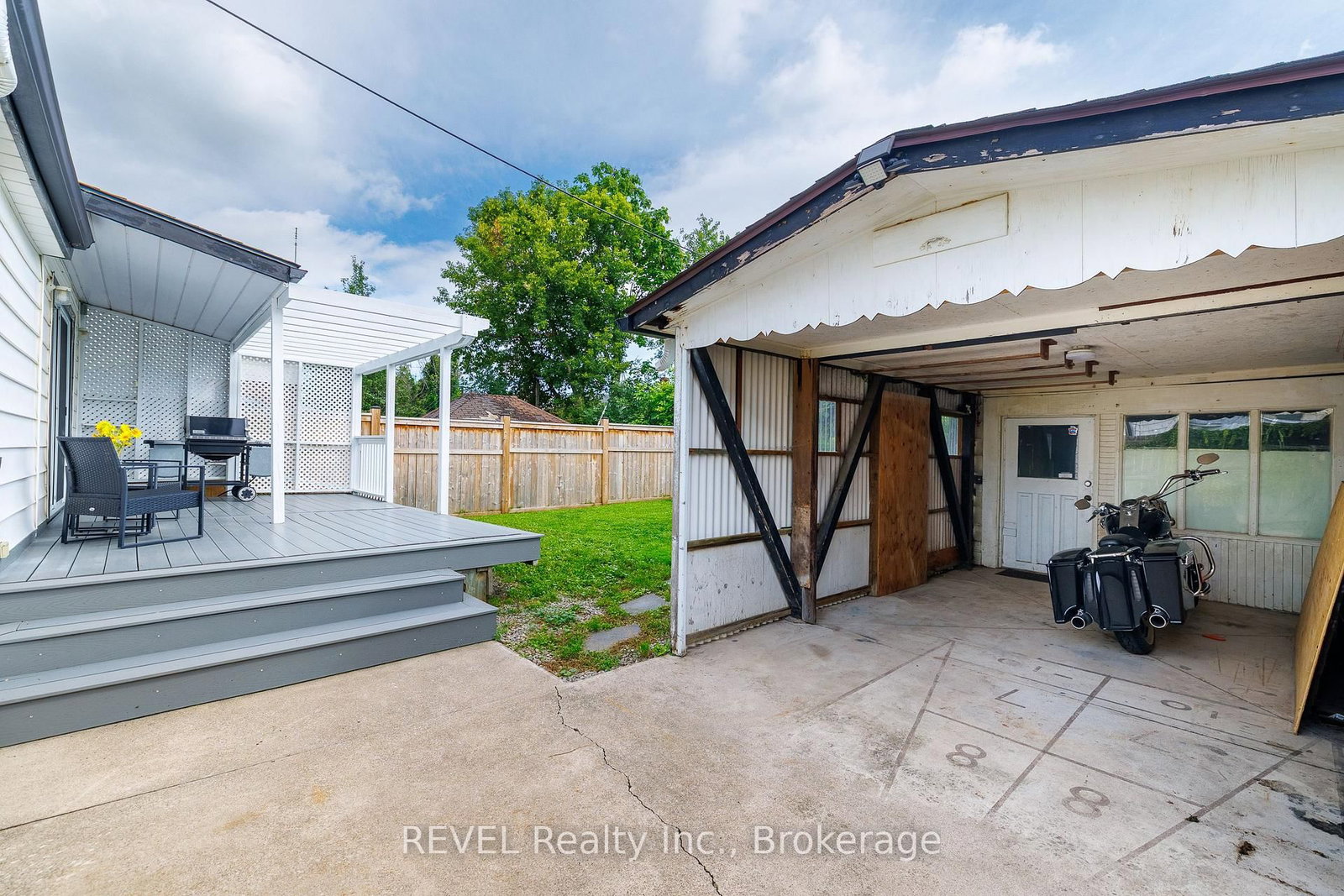 14 Battle Street • Thorold, ON photo 35