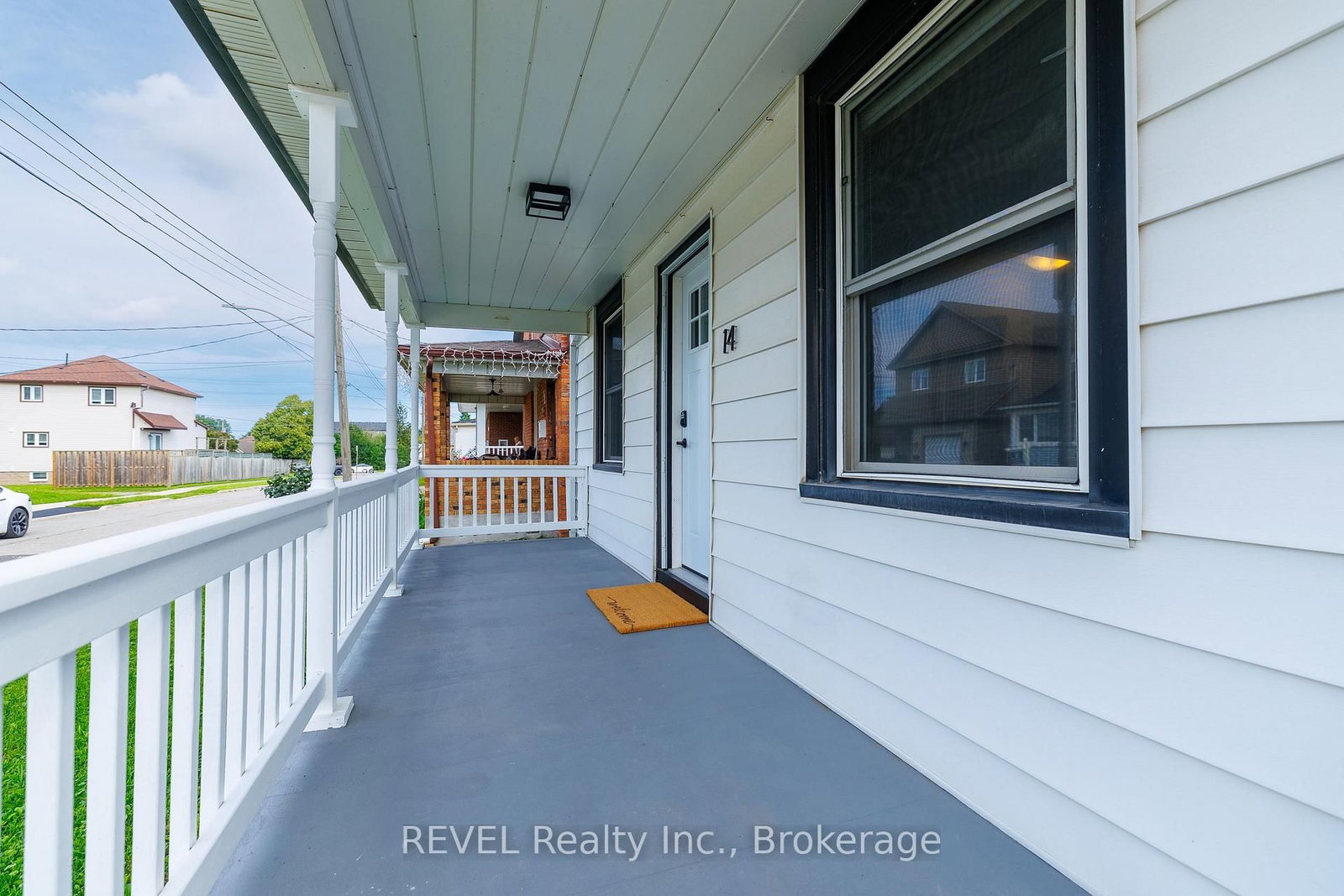 14 Battle Street • Thorold, ON photo 5