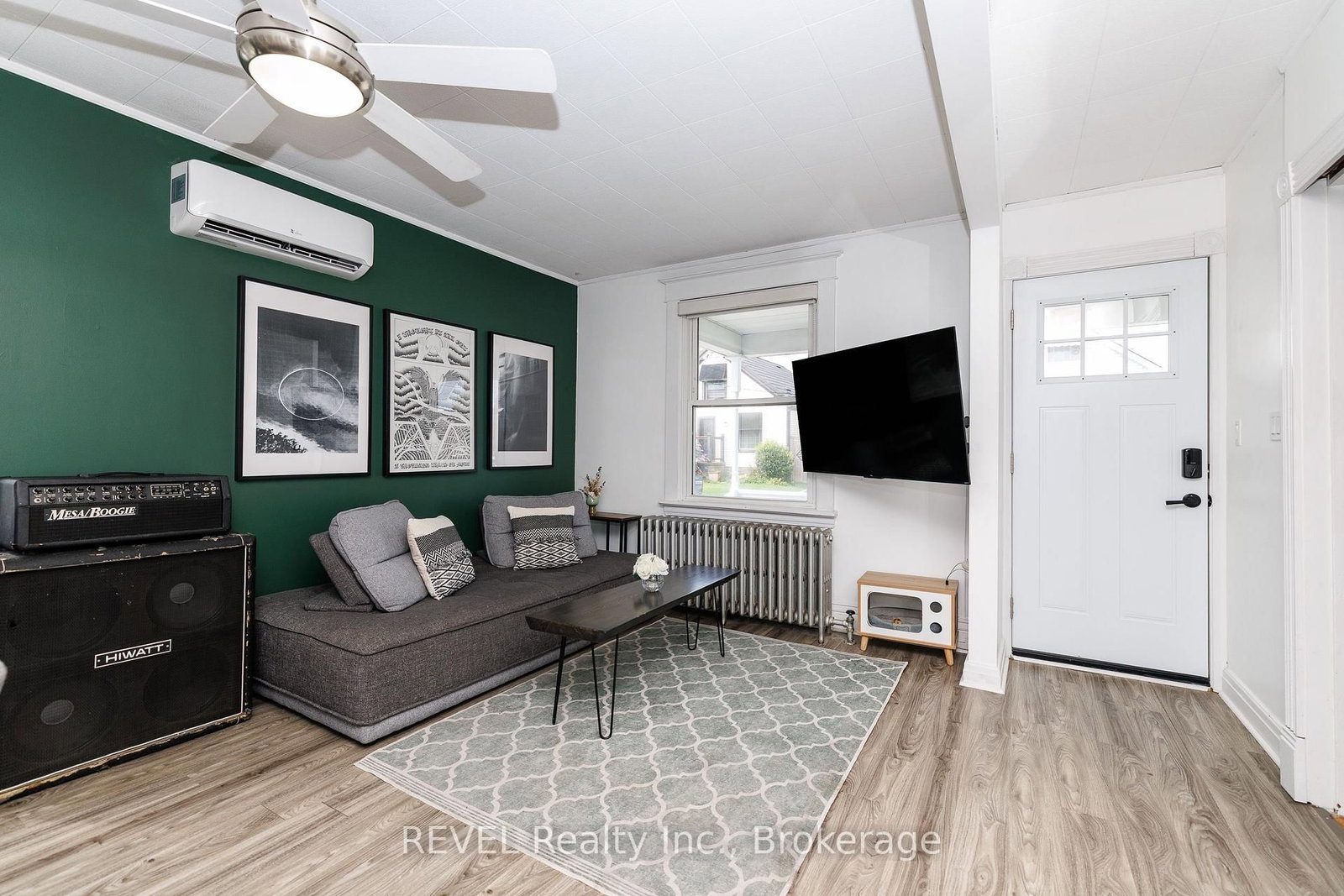 14 Battle Street • Thorold, ON photo 8