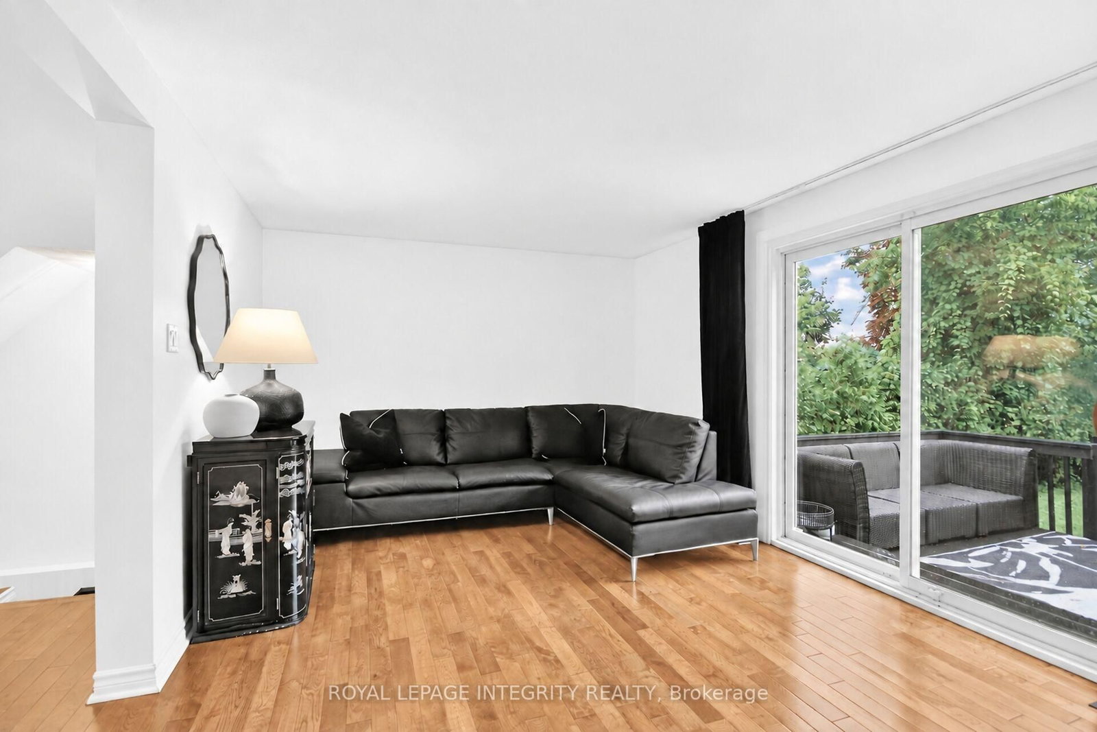 209 SHERWAY Drive • Barrhaven, ON photo 20