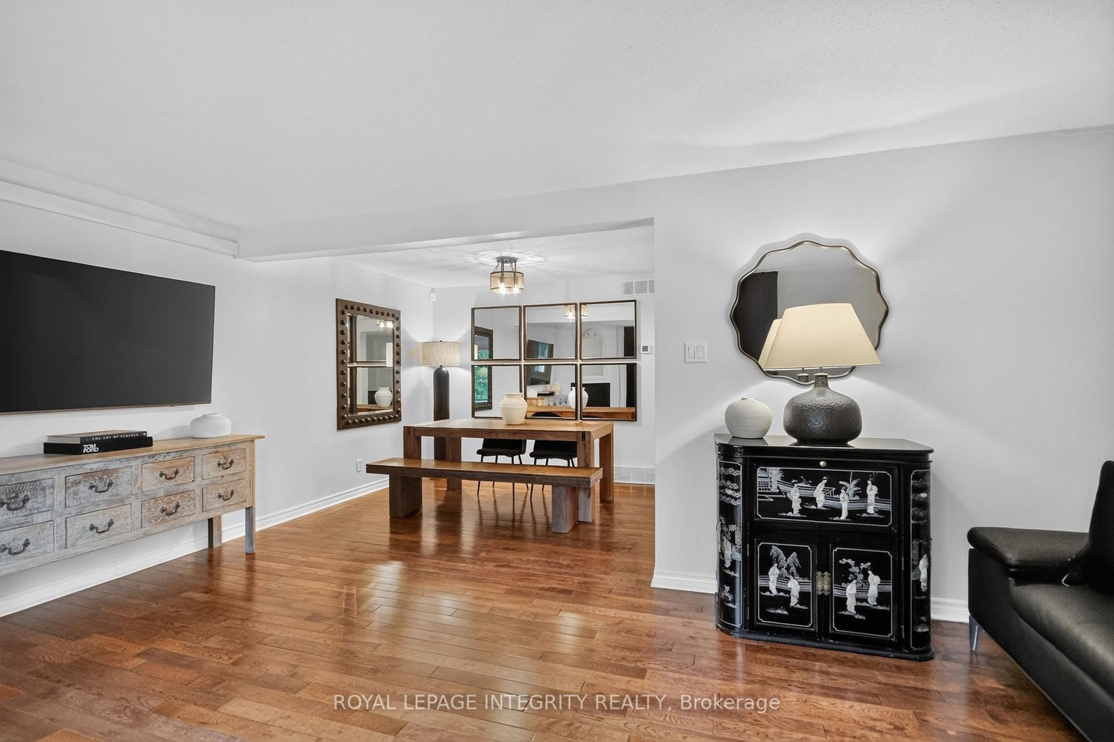 209 SHERWAY Drive • Barrhaven, ON photo 22