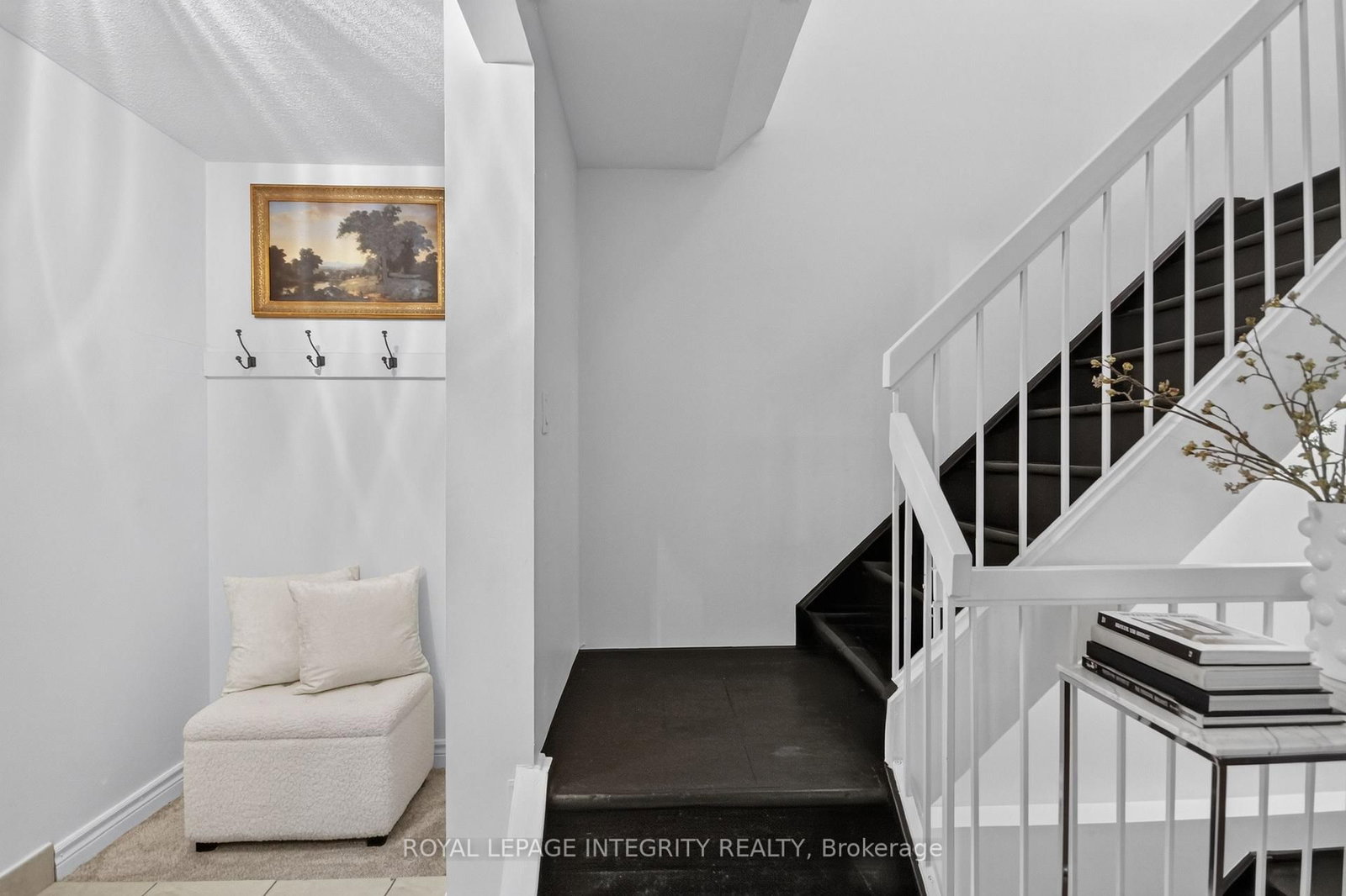 209 SHERWAY Drive • Barrhaven, ON photo 23