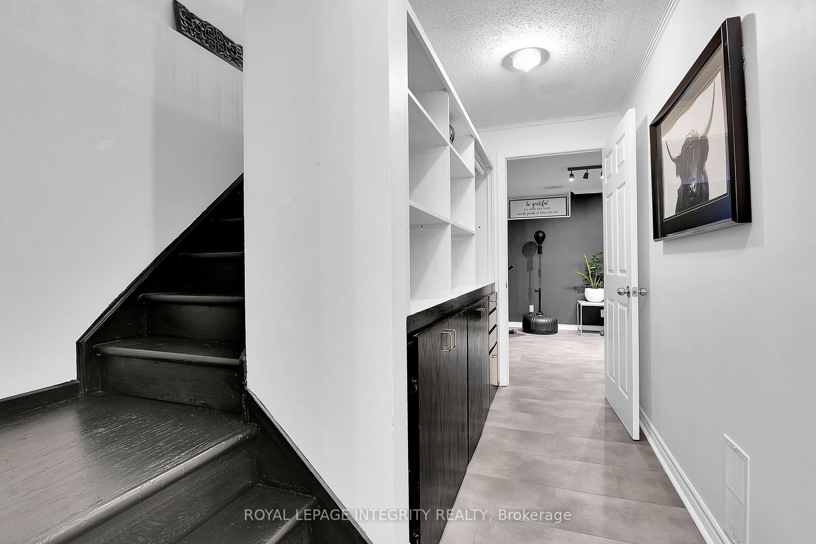 209 SHERWAY Drive • Barrhaven, ON photo 34