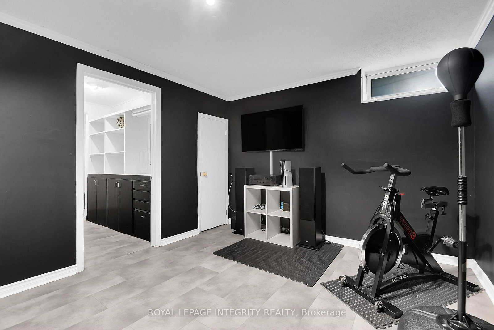 209 SHERWAY Drive • Barrhaven, ON photo 35