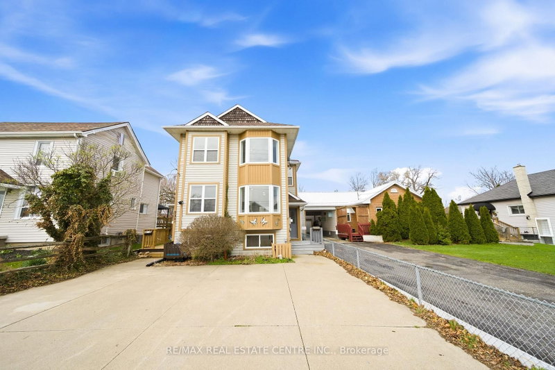233B Vine Street