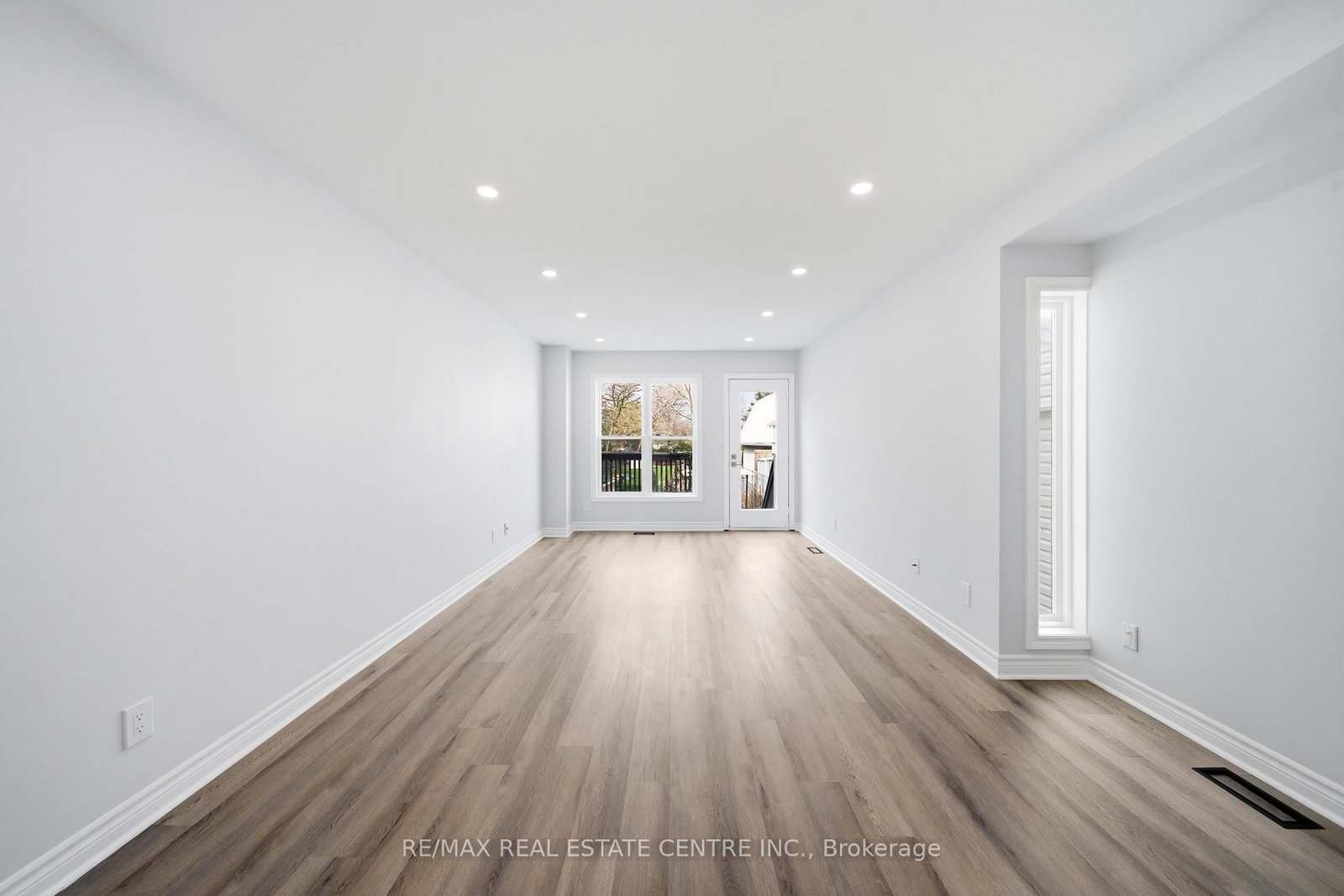 233B Vine Street • St. Catharines, ON photo 15