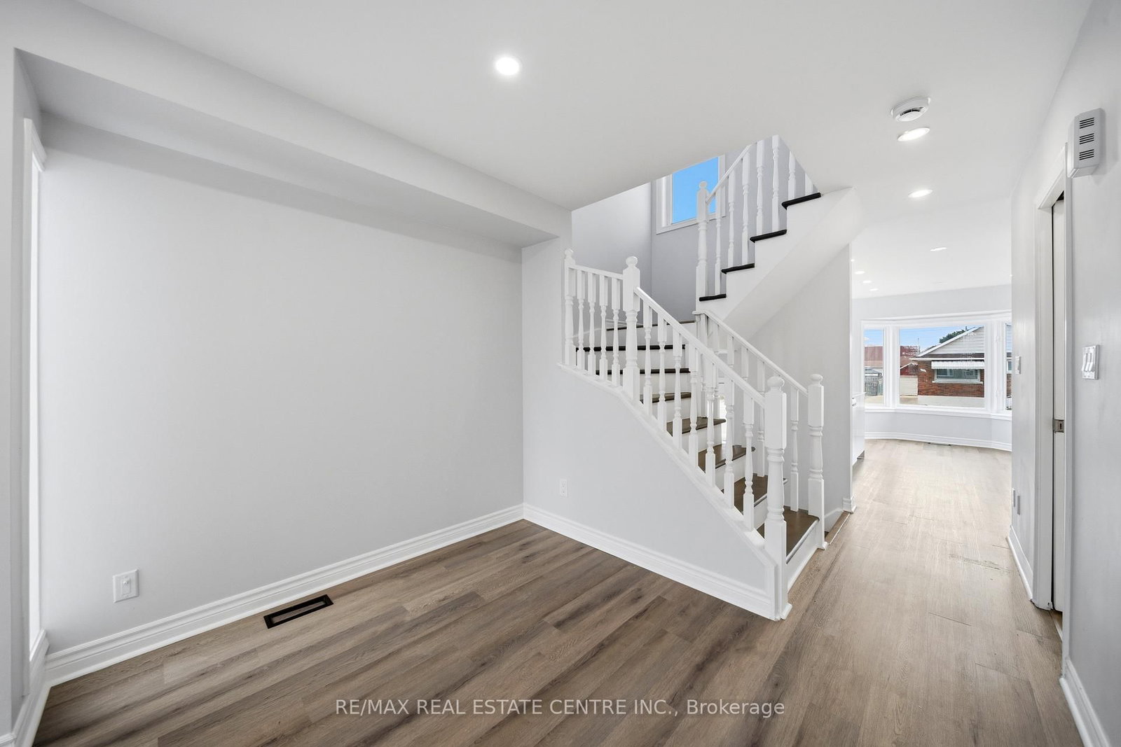 233B Vine Street • St. Catharines, ON photo 17