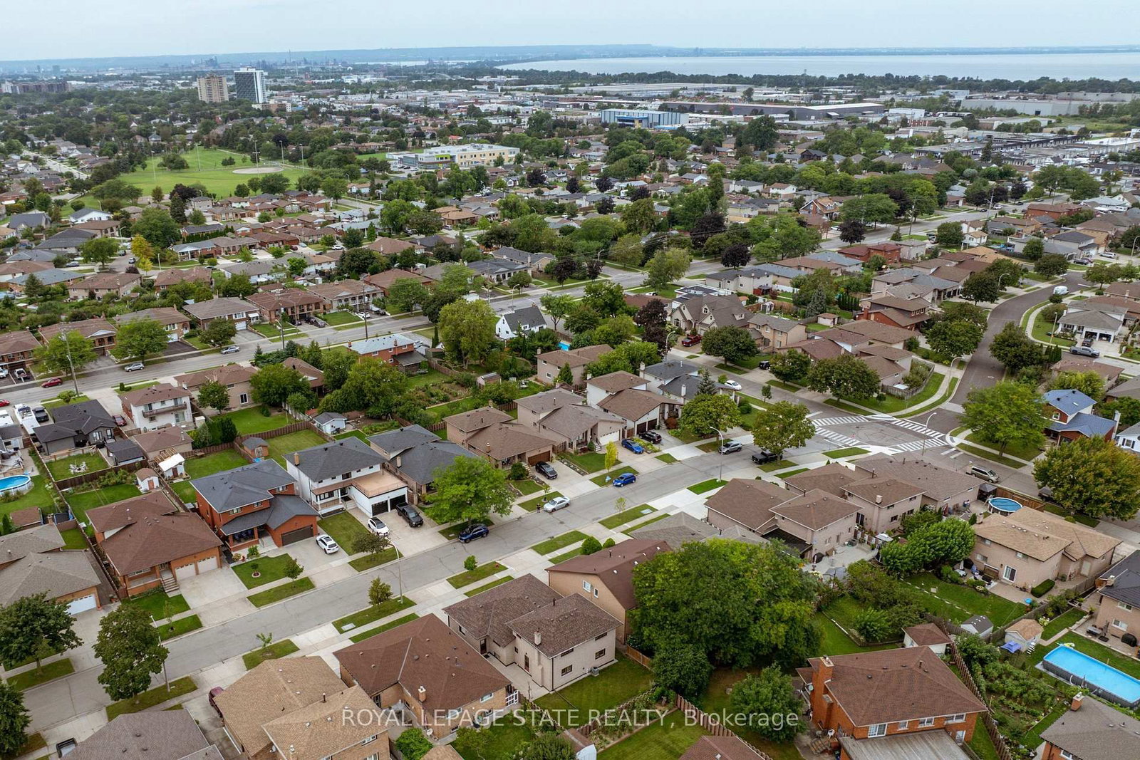 72 Henley Drive • Hamilton, ON photo 50