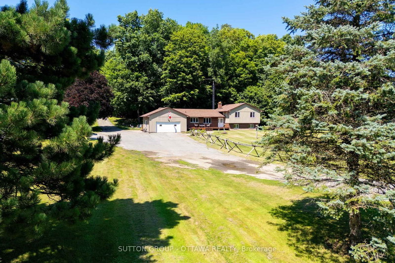 3100 Highway 32