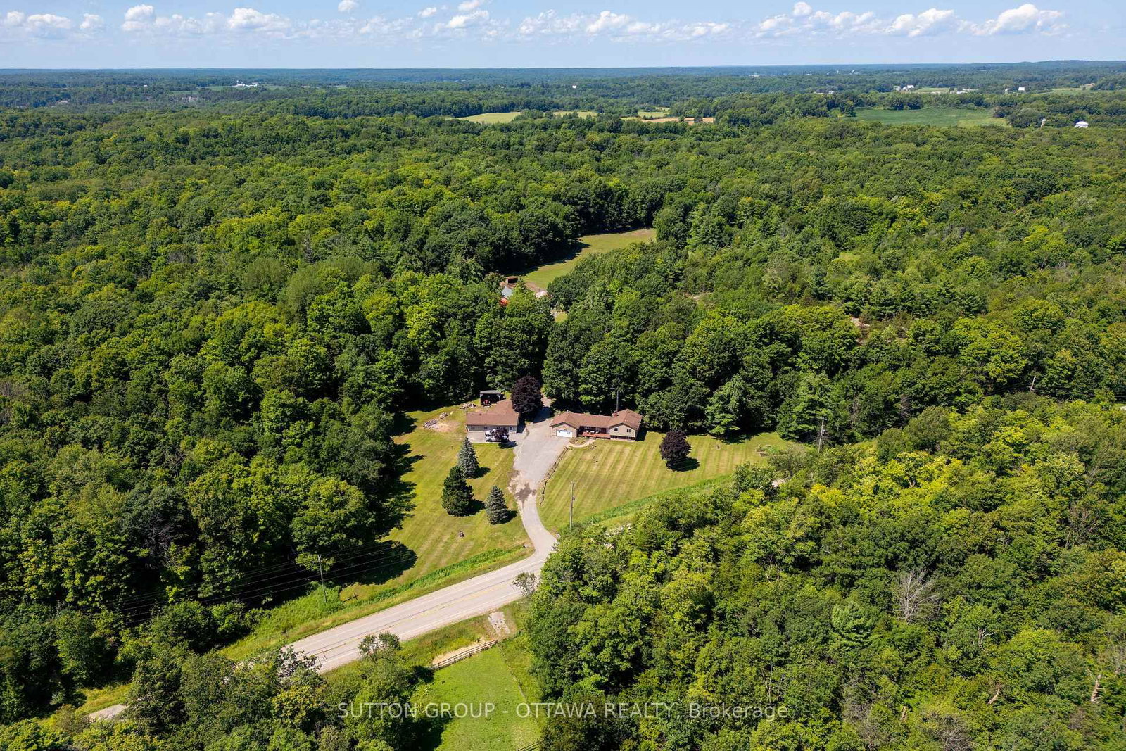 3100 Highway 32 • Leeds and the Thousand Islands, ON photo 8
