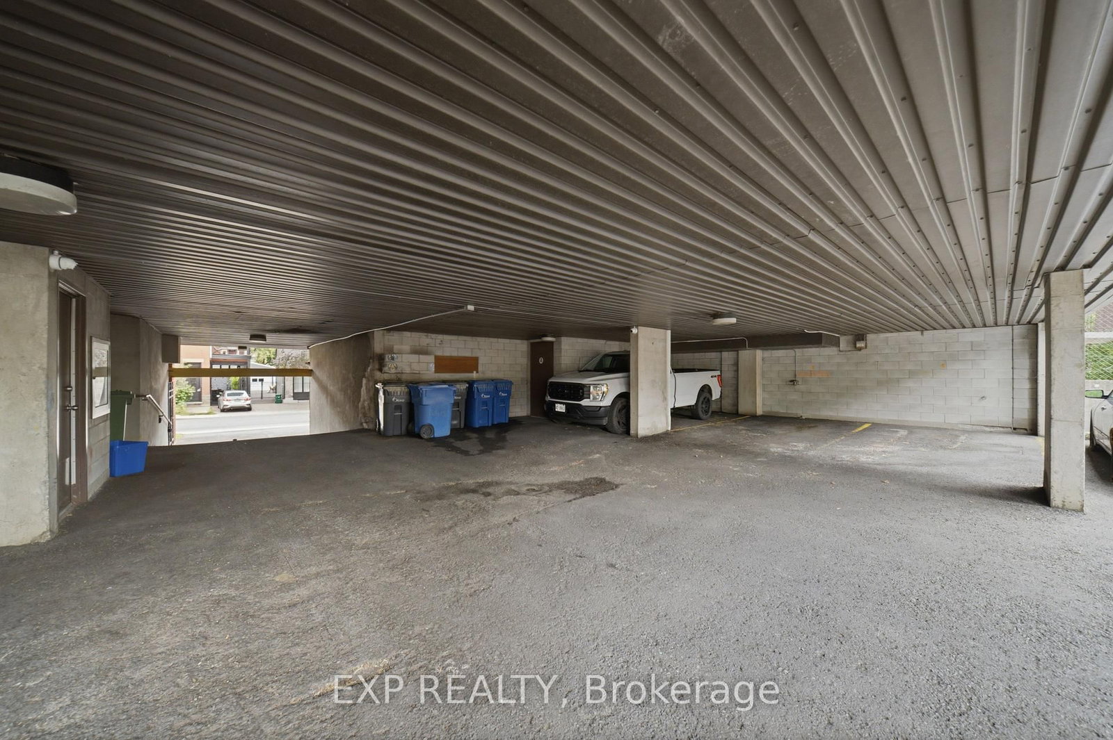 222 Guigues Avenue • #401 • Ottawa, ON photo 14