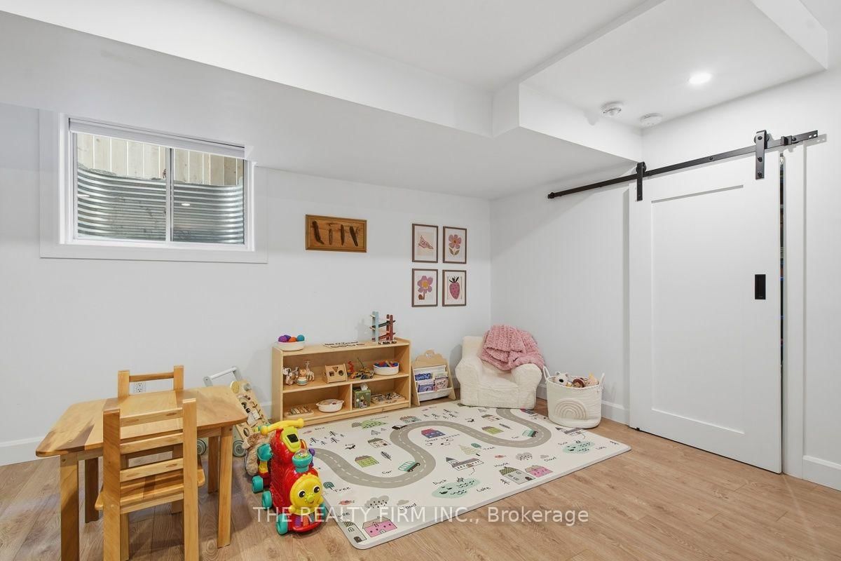 1316 Twilite Boulevard • London North, ON photo 28