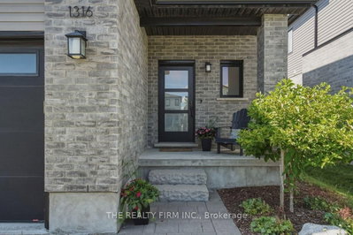 1316 Twilite Boulevard • London North, ON photo 5