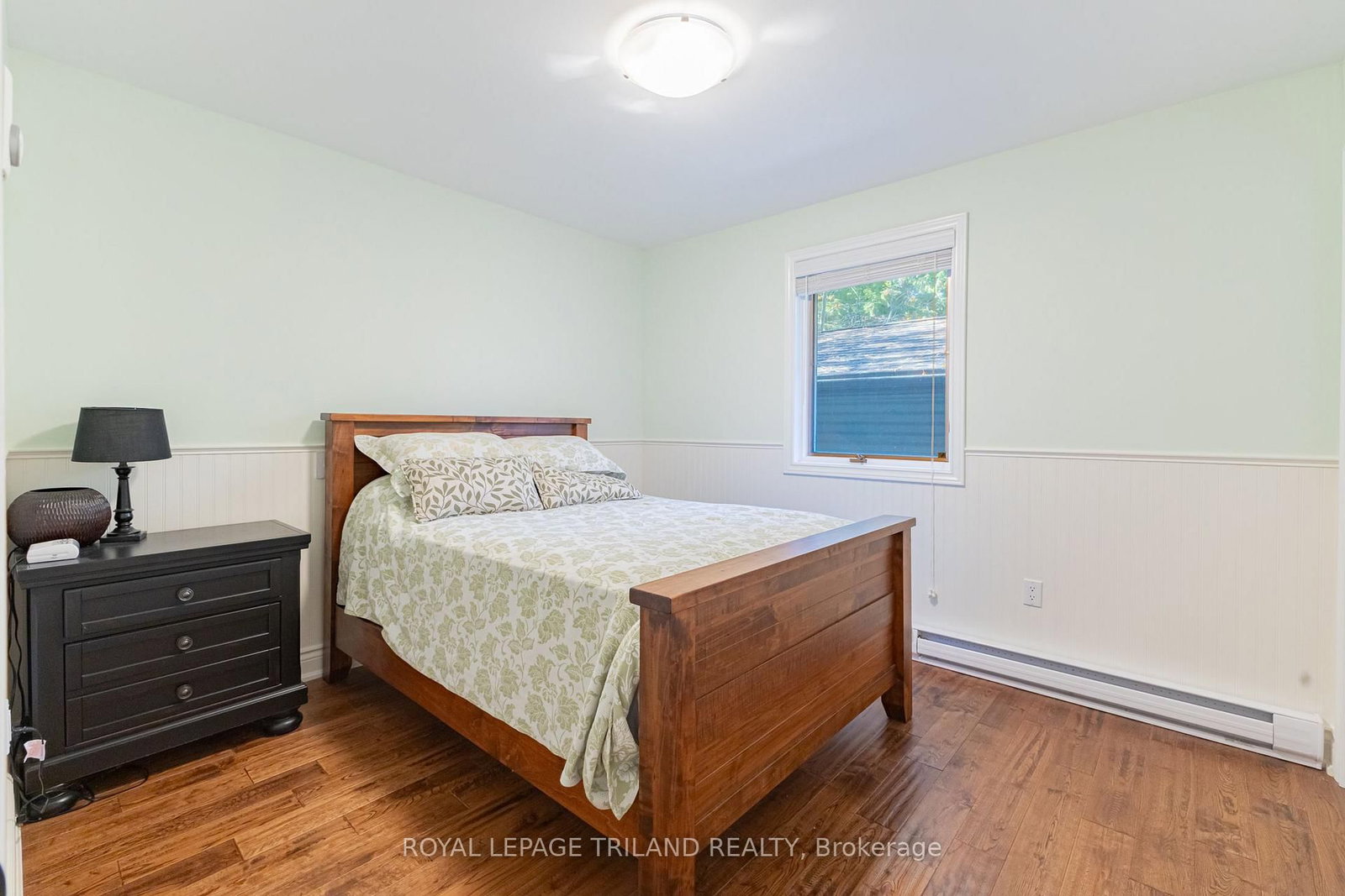 33 Forest Avenue • South Huron, ON photo 26