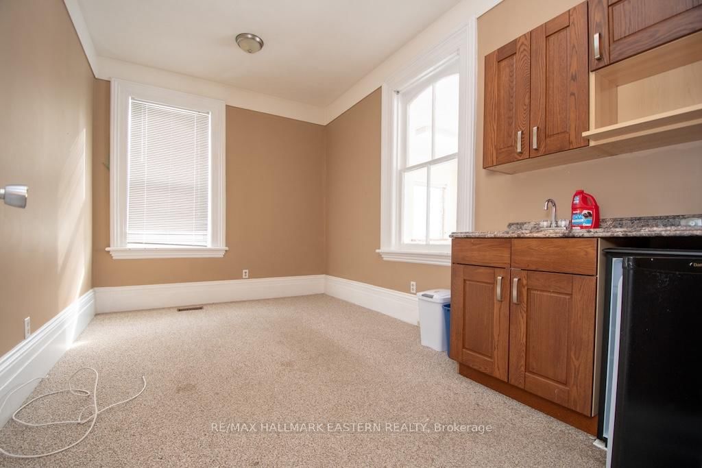 10 Hill Street • Selwyn, ON photo 8