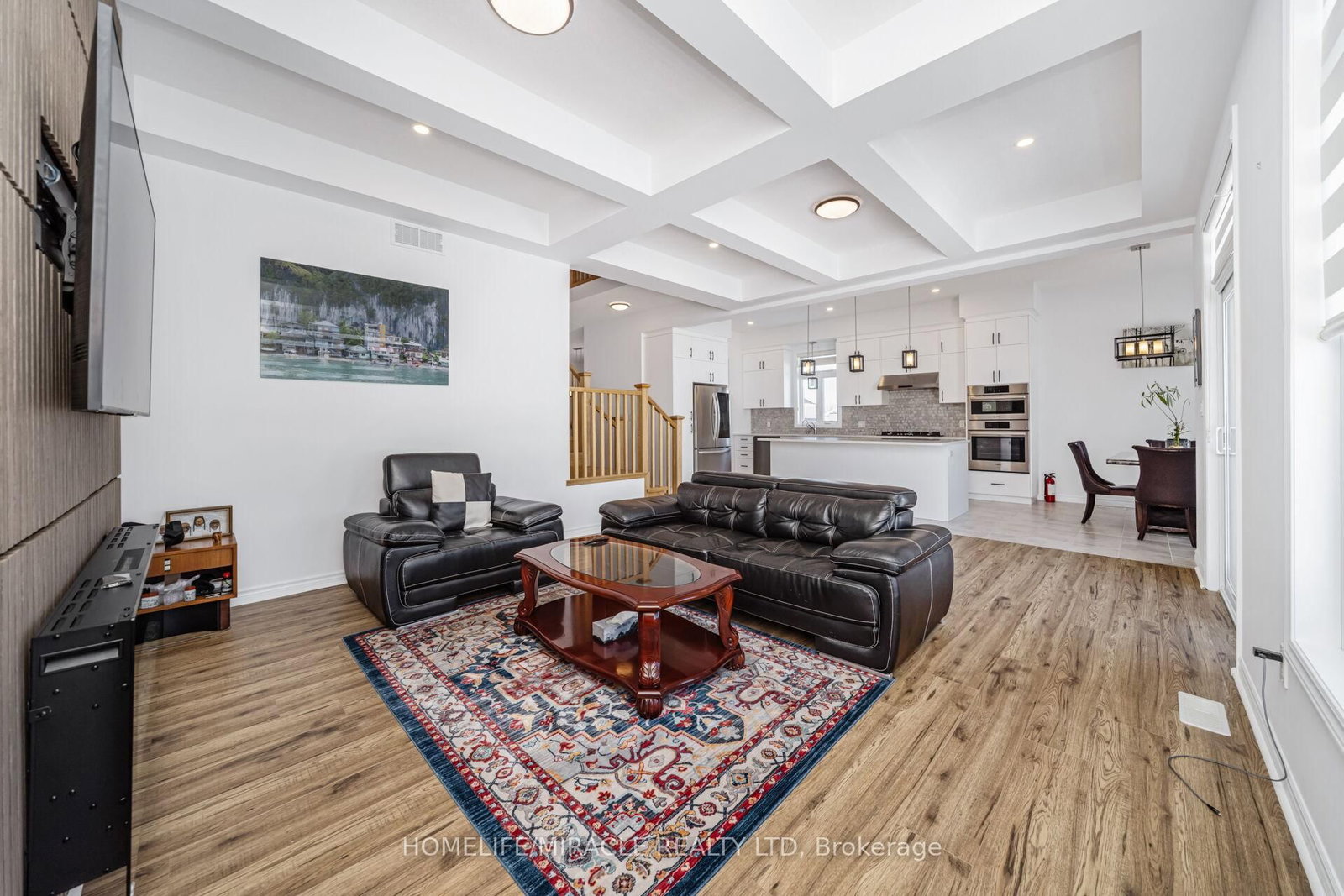 158 Savannah Ridge Drive • Brant, ON photo 11