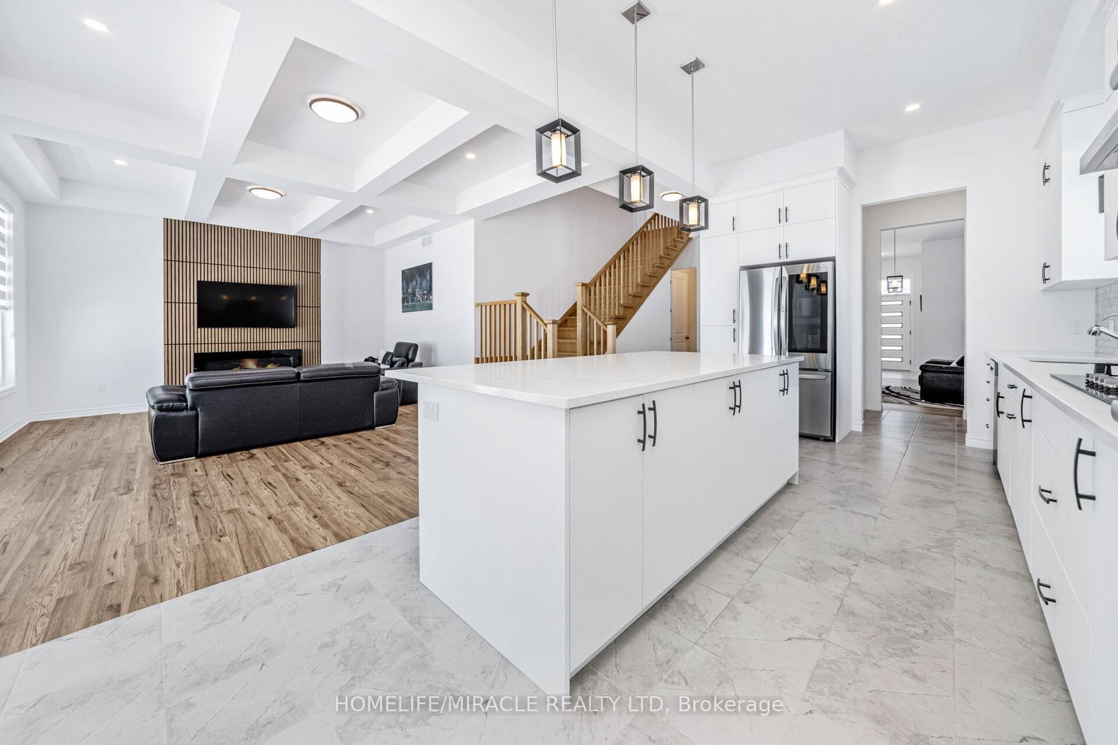 158 Savannah Ridge Drive • Brant, ON photo 17