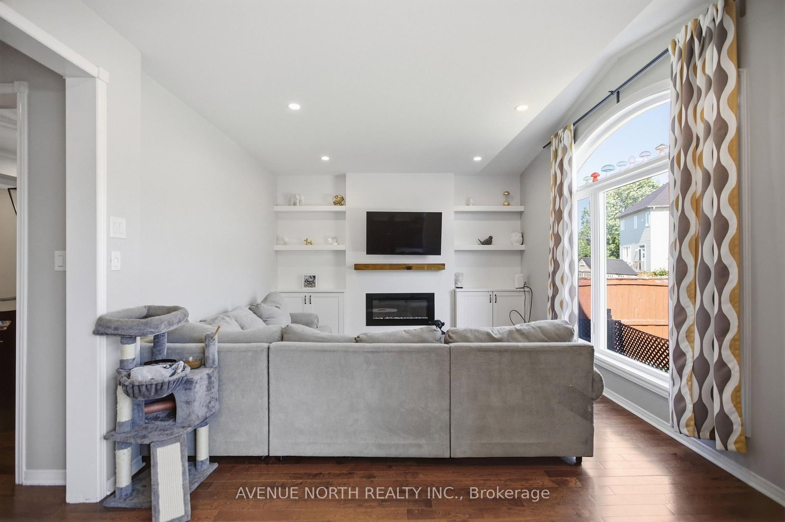 556 Mazari Crescent • Ottawa, ON photo 10