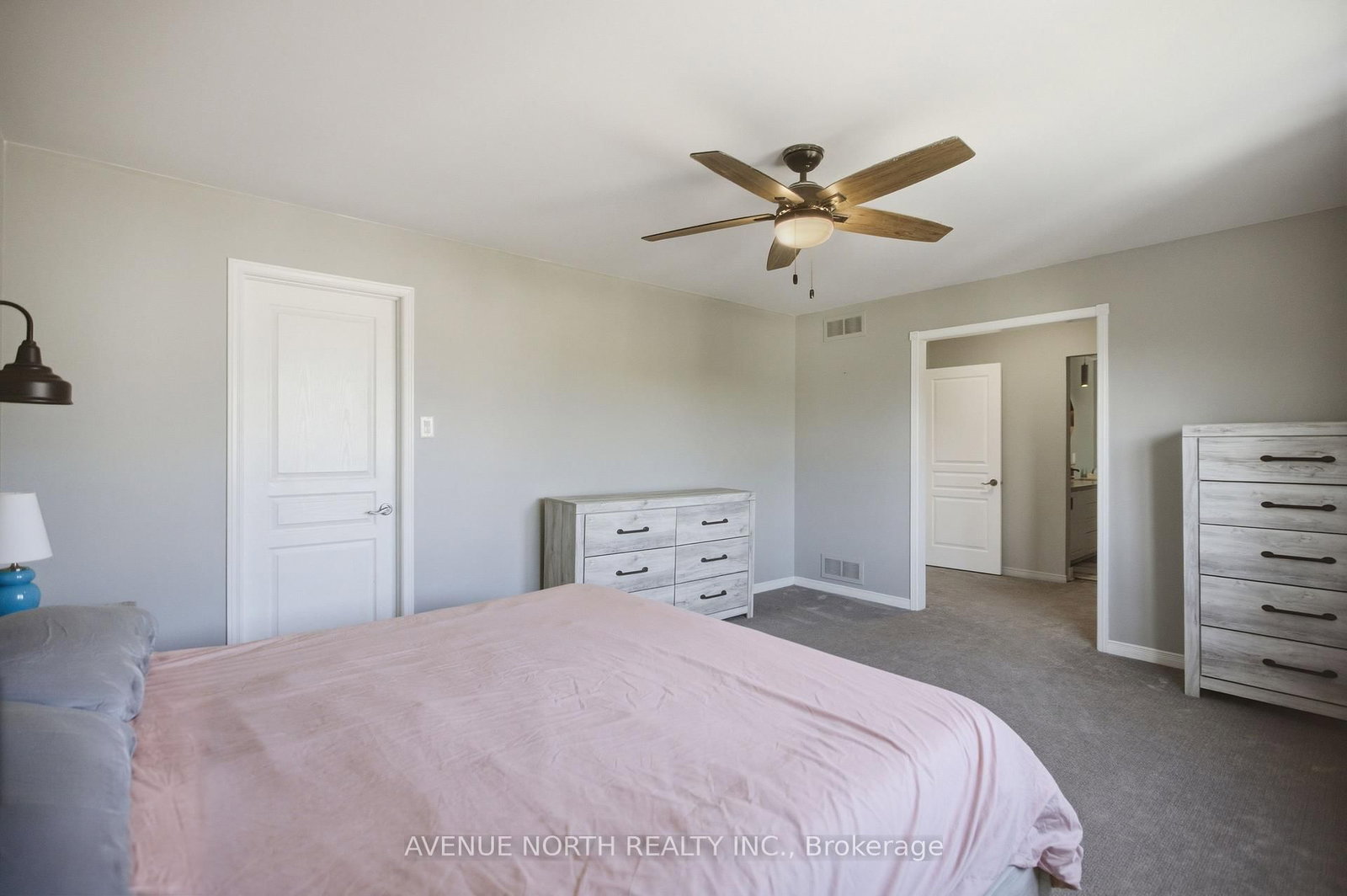 556 Mazari Crescent • Ottawa, ON photo 22