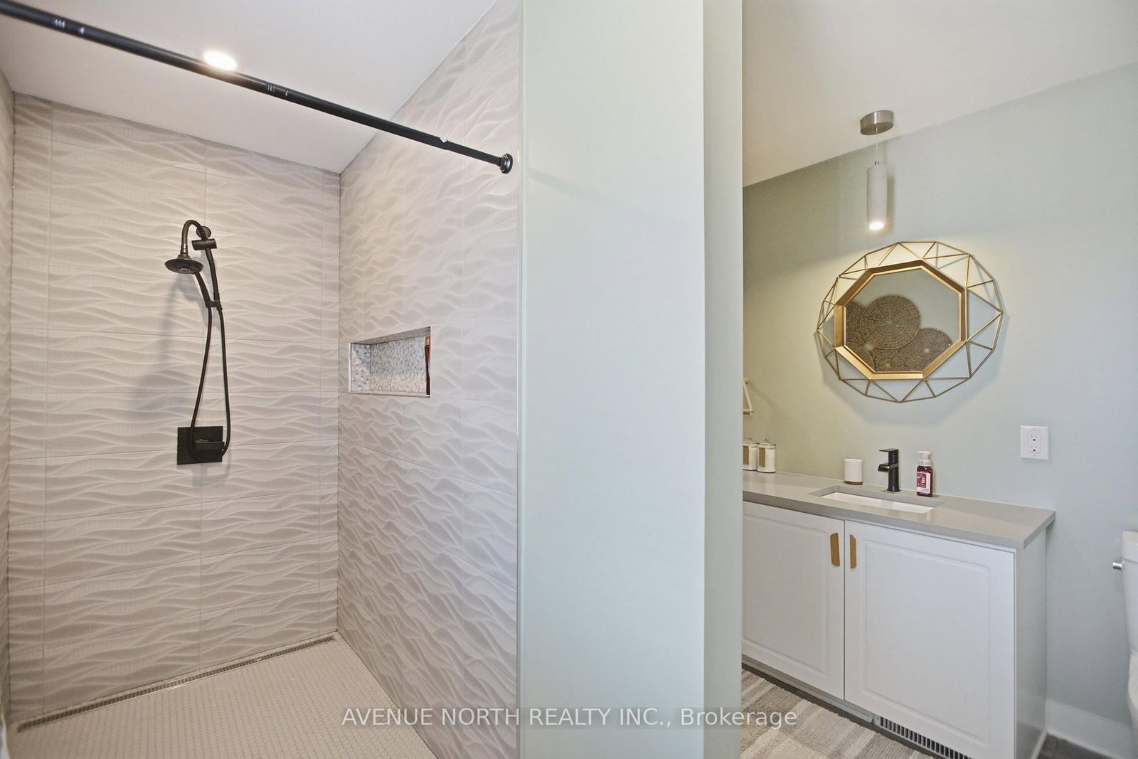 556 Mazari Crescent • Ottawa, ON photo 24
