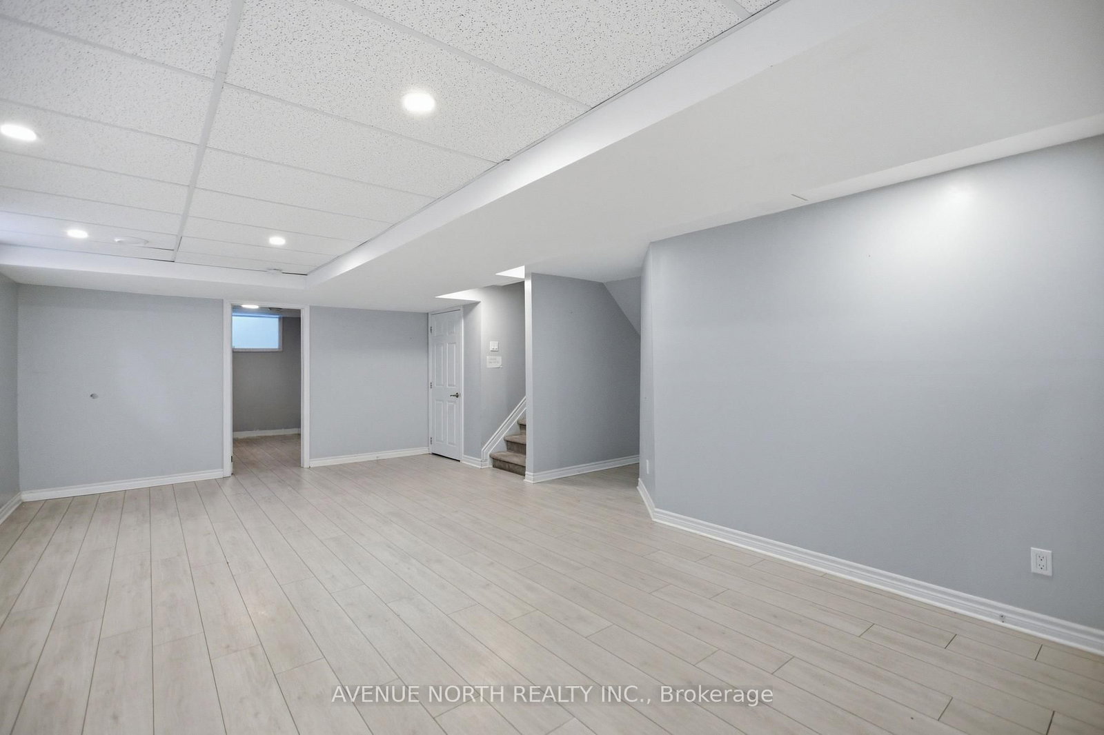556 Mazari Crescent • Ottawa, ON photo 34