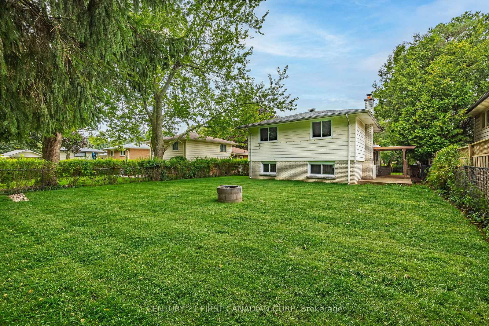 1642 Aldersbrook Road • London North, ON photo 13