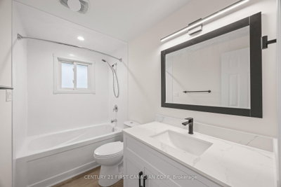1642 Aldersbrook Road • London North, ON photo 9