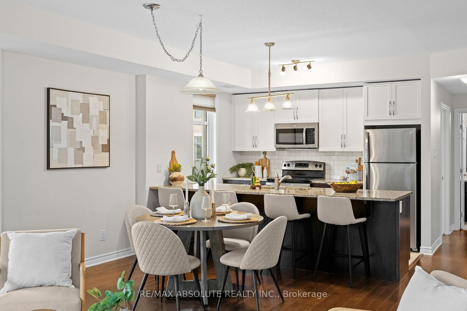 210 Janka Private • #203 • Ottawa, ON photo 8