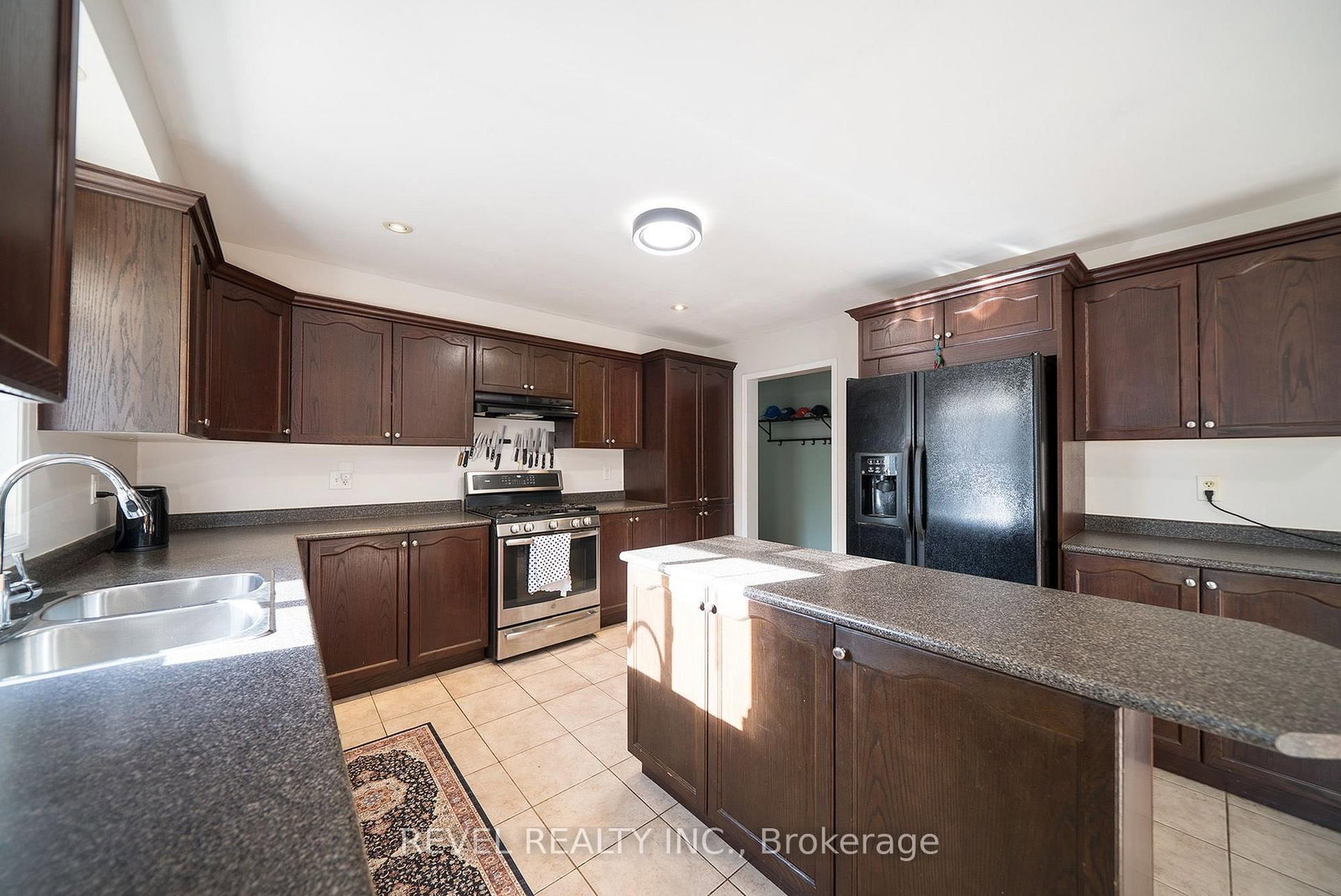 51 Webb Avenue • Brantford, ON photo 18