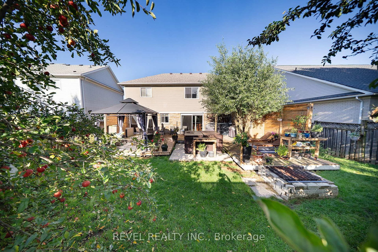 51 Webb Avenue • Brantford, ON photo 42