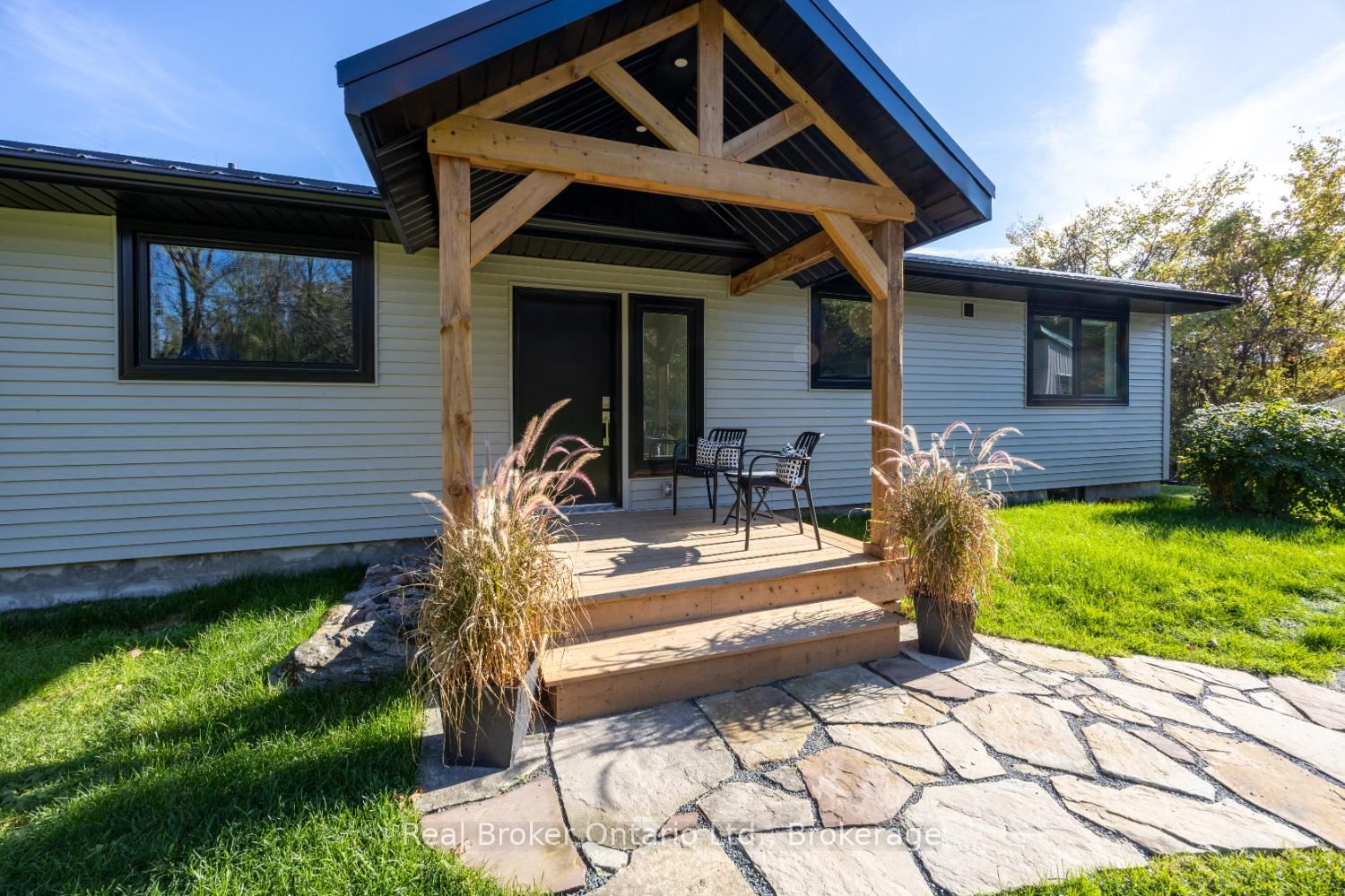 250 Silver Heights Drive • Trent Hills, ON photo 5