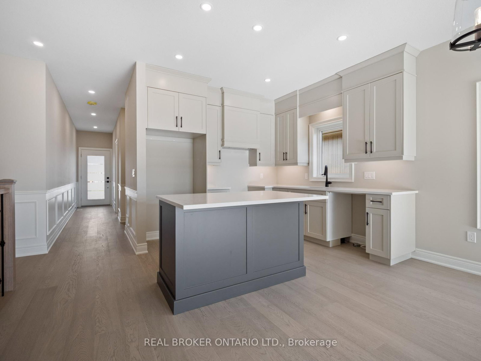 26 AUSTIN Drive • Welland, ON photo 13