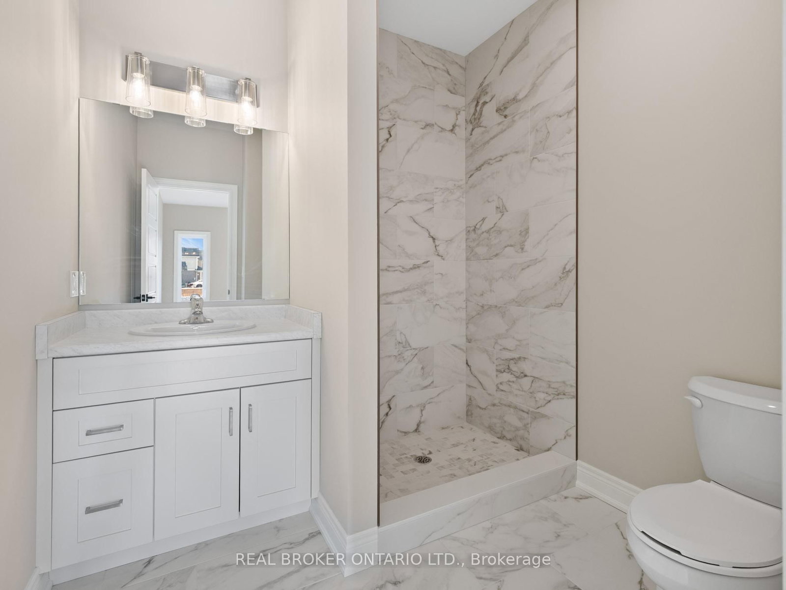 26 AUSTIN Drive • Welland, ON photo 19