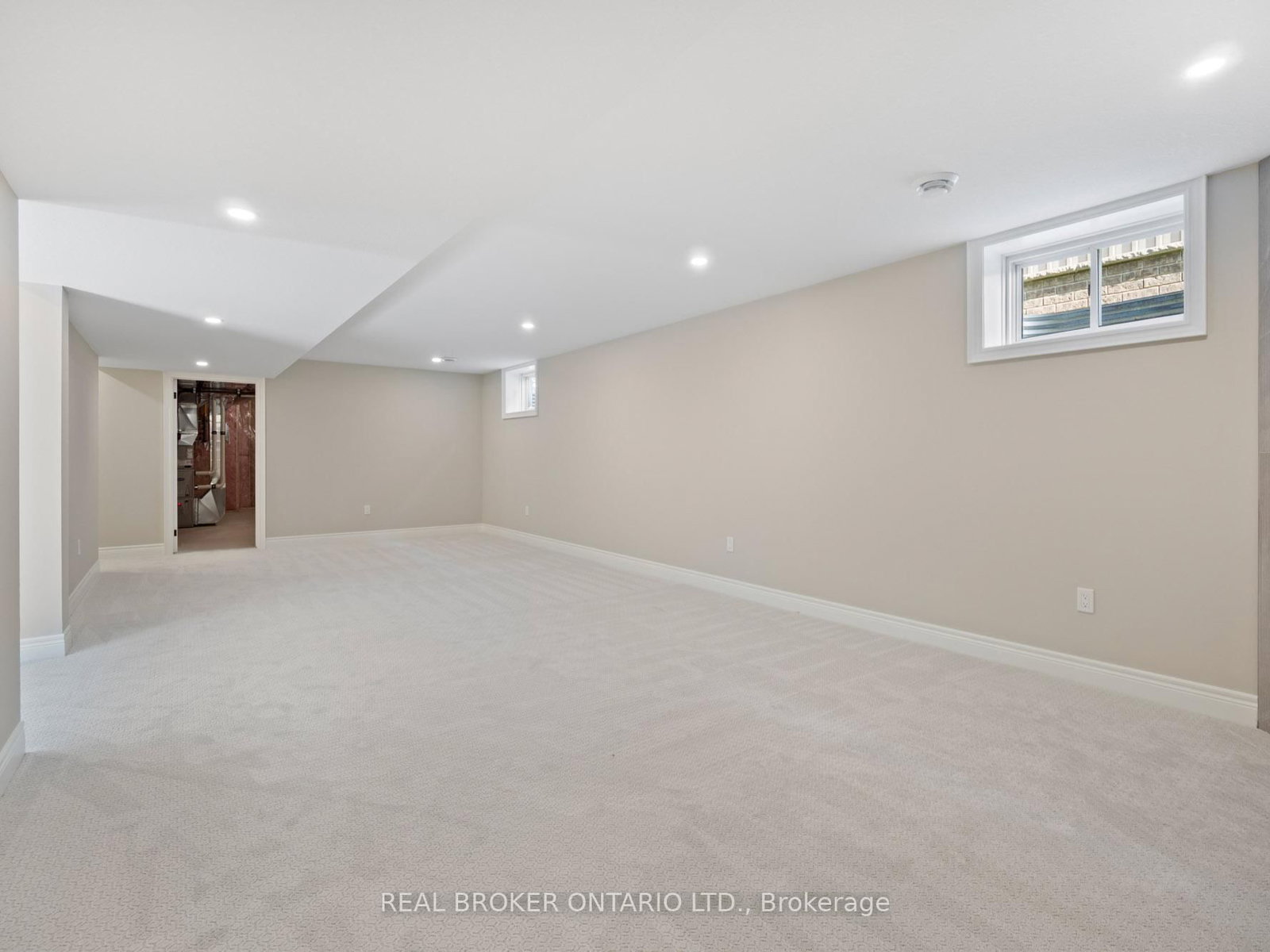 26 AUSTIN Drive • Welland, ON photo 29