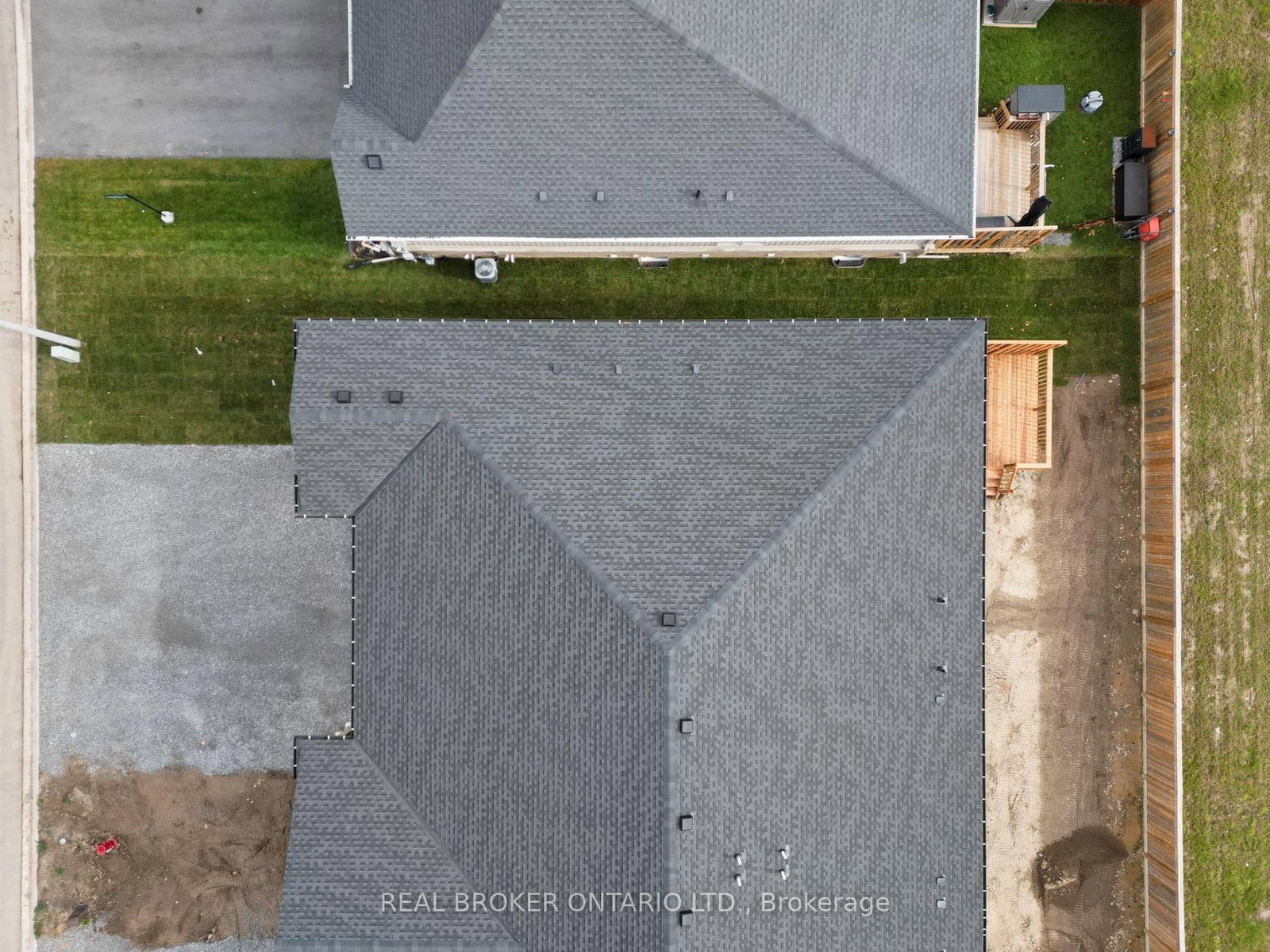 26 AUSTIN Drive • Welland, ON photo 32