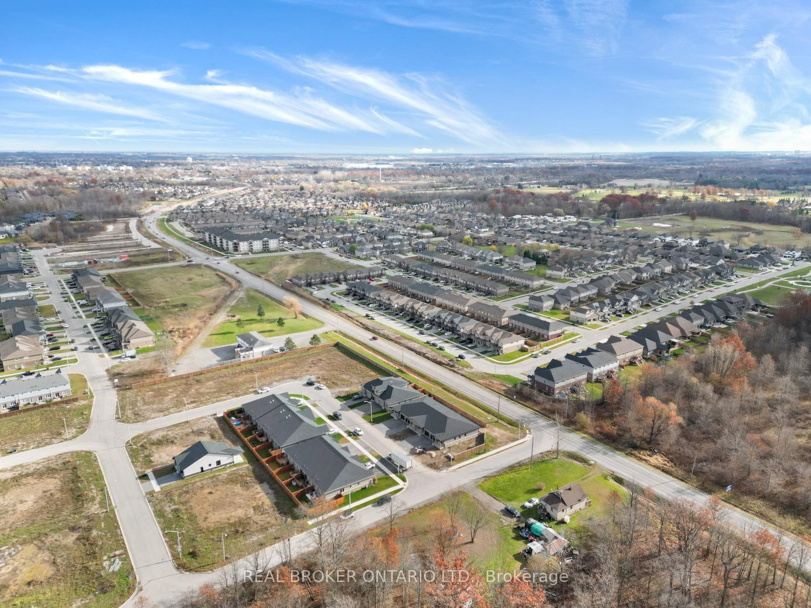 26 AUSTIN Drive • Welland, ON photo 40
