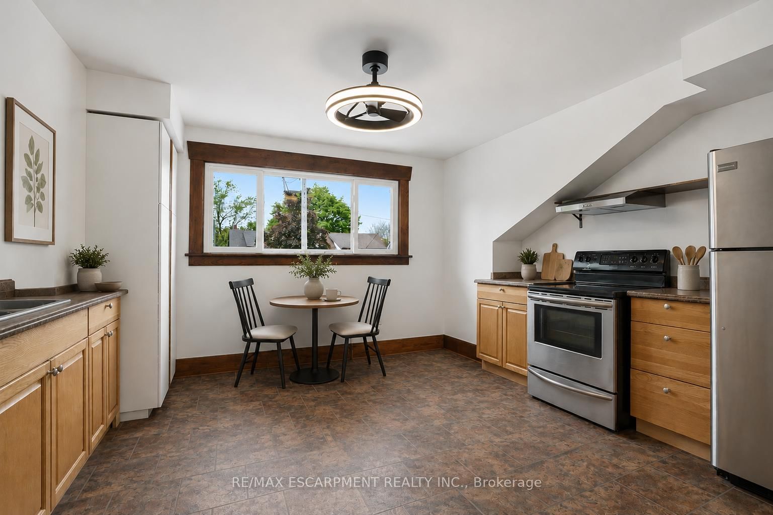 167 Balmoral Avenue S • Hamilton, ON photo 33