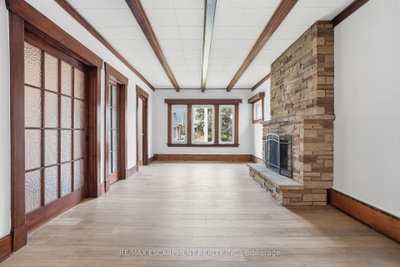 167 Balmoral Avenue S • Hamilton, ON photo 5