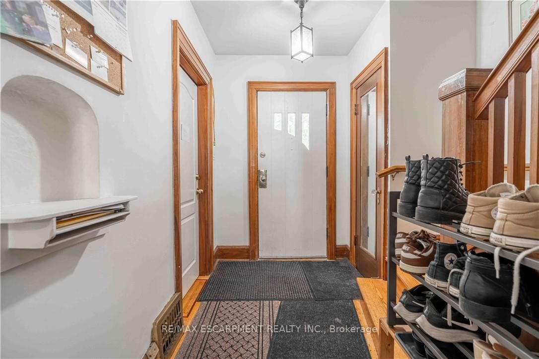 1257 King Street W • Hamilton, ON photo 8