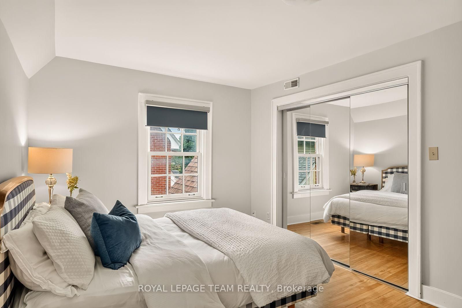 170 Acacia Avenue • Ottawa, ON photo 17