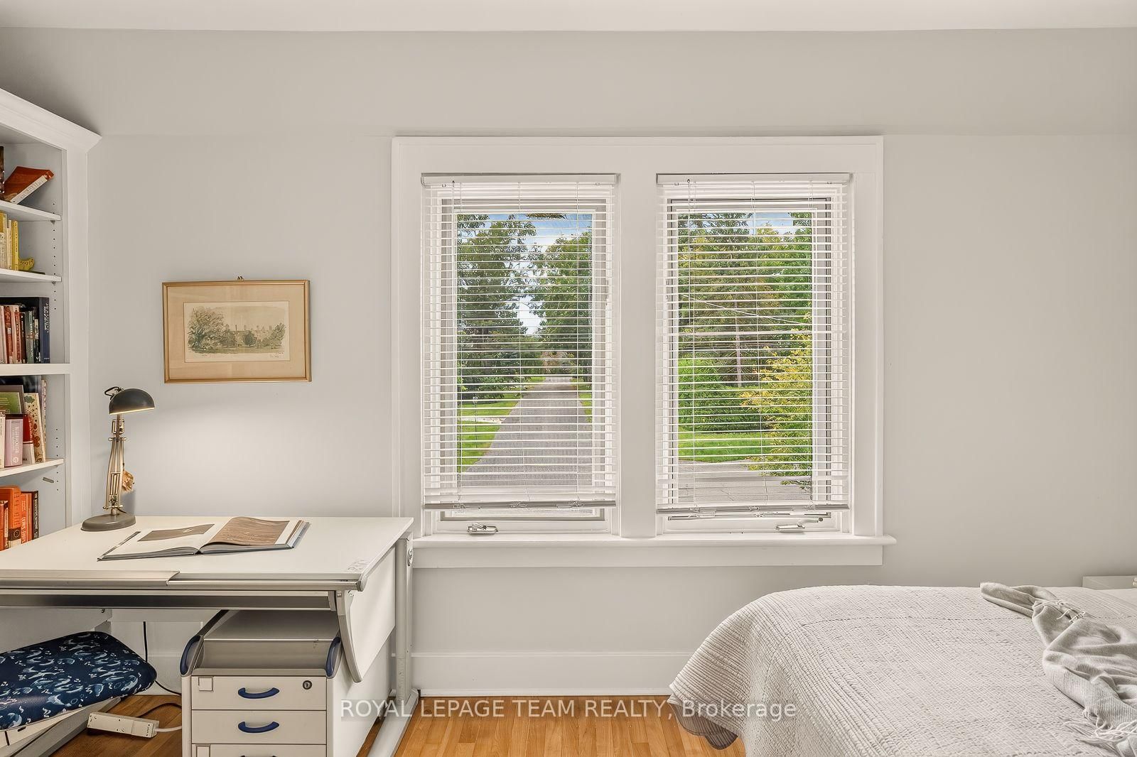 170 Acacia Avenue • Ottawa, ON photo 25