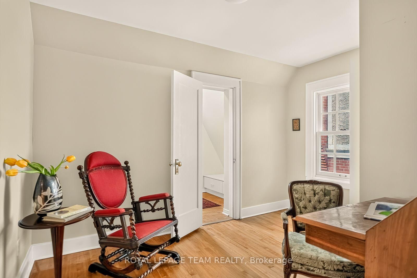 170 Acacia Avenue • Ottawa, ON photo 27